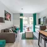 Apartamenty Bluesky - Centrum Karpacza, Blisko Pkp I Sklepow, Balkon, Automatyczny Check-In, Spokojna Zielona Okolica *