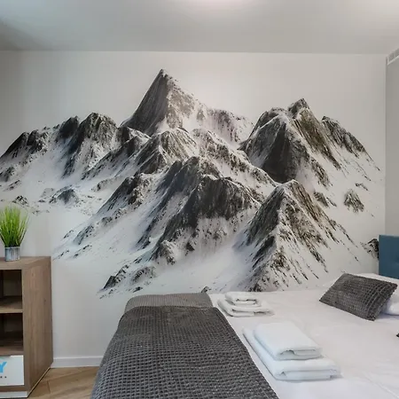 Апартаменты Bluesky - Nad Lomnica 2b - Blisko Dworca Pkp, Centrum Karpacza I Sklepow, W Zielonej Okolicy *