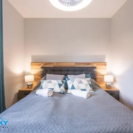 Apartamenty Bluesky - Centrum Karpacza, Blisko Pkp I Sklepow, Balkon, Automatyczny Check-In, Spokojna Zielona Okolica Карпач