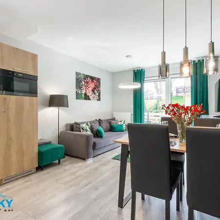 Апартаменты Apartamenty Bluesky - Centrum Karpacza, Blisko Pkp I Sklepow, Balkon, Automatyczny Check-In, Spokojna Zielona Okolica *
