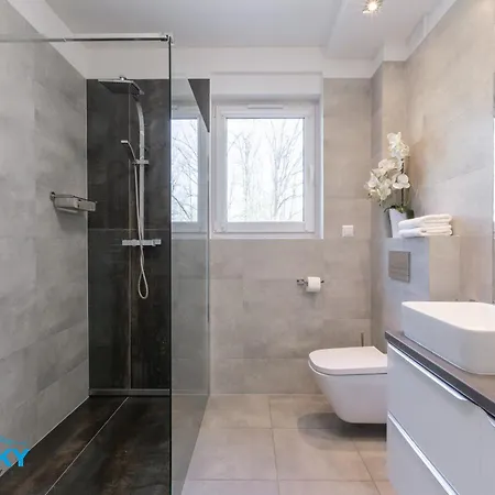 Апартаменты Bluesky - Nad Lomnica 2b - Blisko Dworca Pkp, Centrum Karpacza I Sklepow, W Zielonej Okolicy