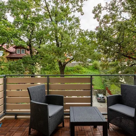 Apartamento Bluesky - Nad łomnicą 2b - Blisko Dworca Pkp, Centrum Karpacza I Sklepów, W Zielonej Okolicy *