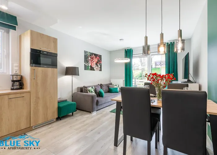 Apartment Bluesky: Tranquil Center Retreat *